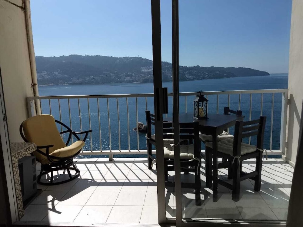 Select Suite Acapulco Twin Towers