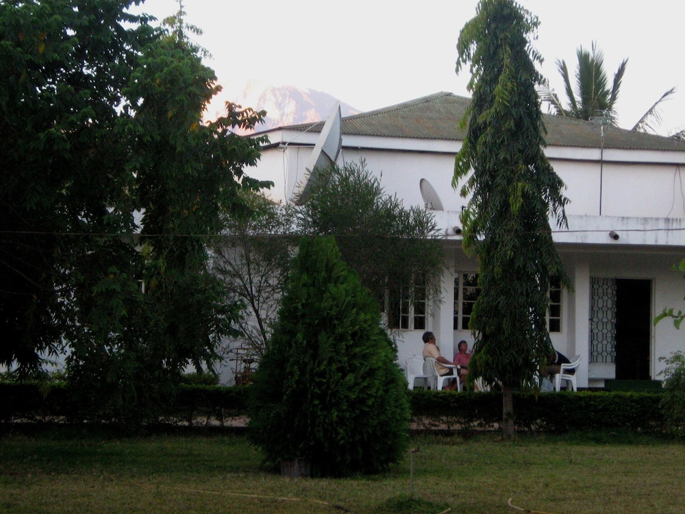 Kitolie Home and Lodge