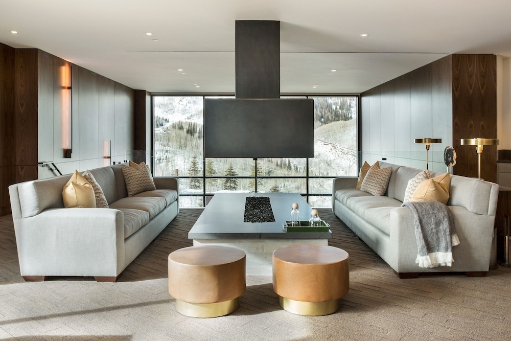 One Empire Pass Lodge at Deer Valley Resort - Three Bedroom Residence #404 3 Condo