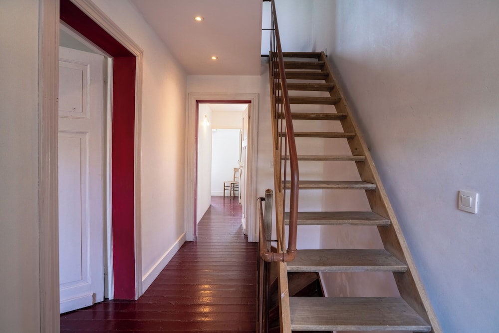 Maas Suites - The French House