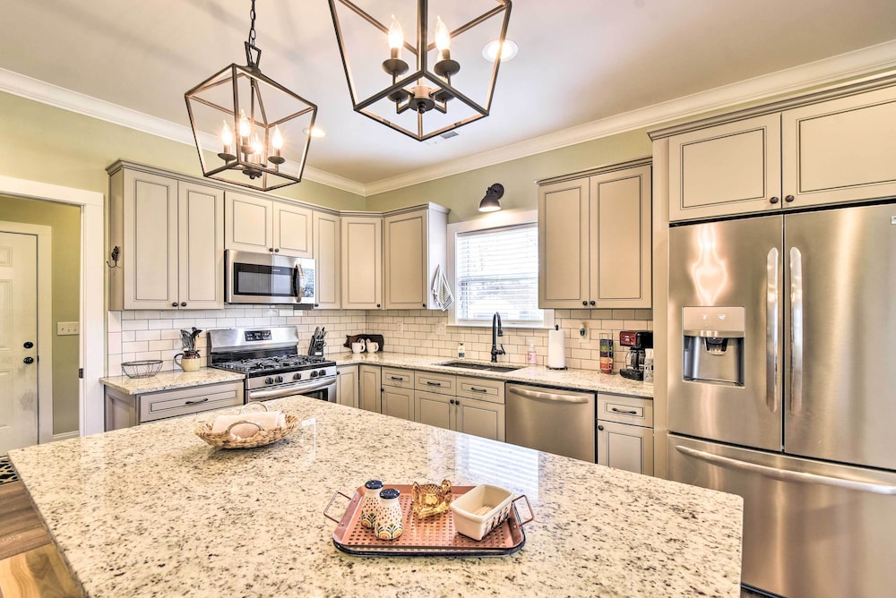 Newly Built Arab Abode Near Guntersville Lake view 5