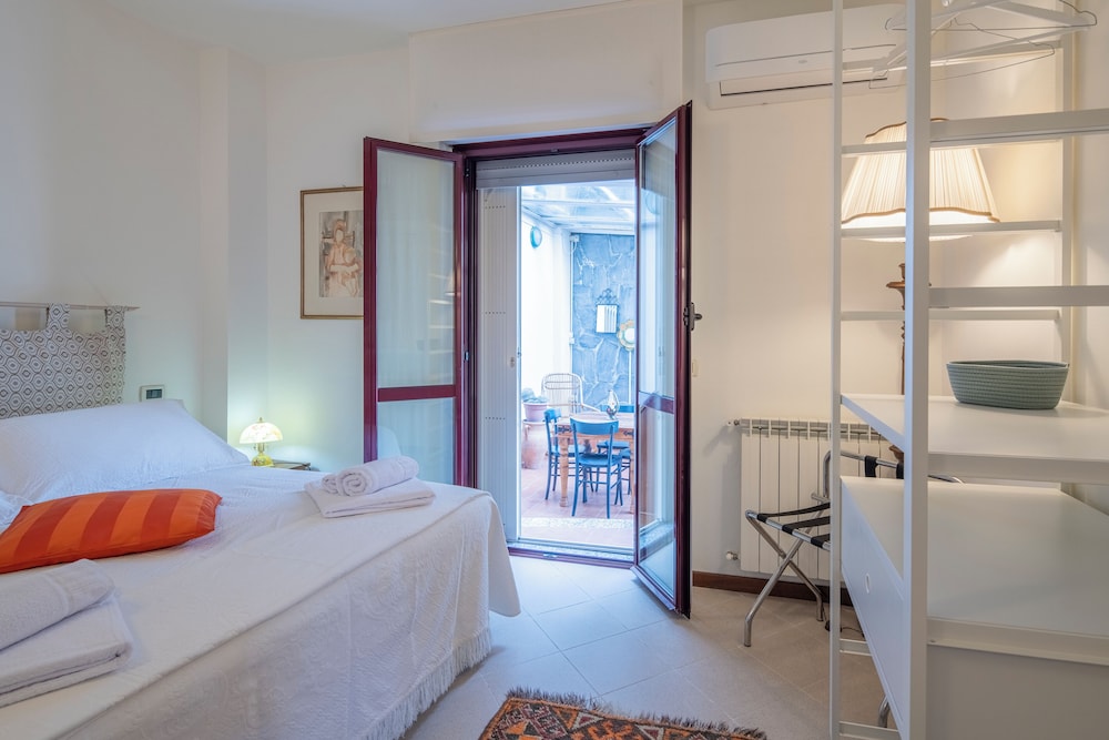 Bonaria Boutique House Ac Cinque Terre