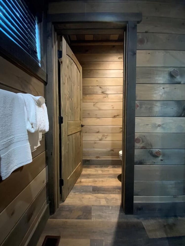 Coal Camp Lodge