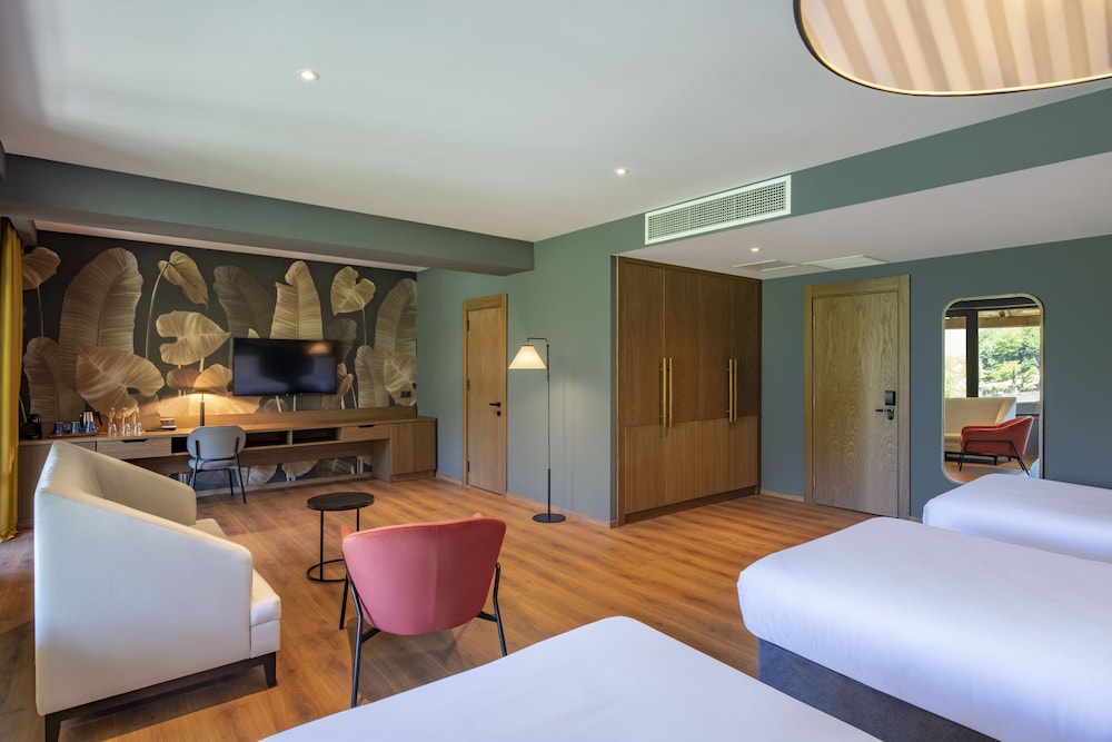 Lopota Lake Resort & Spa