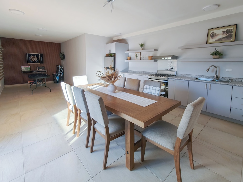 San Carlos Apartment