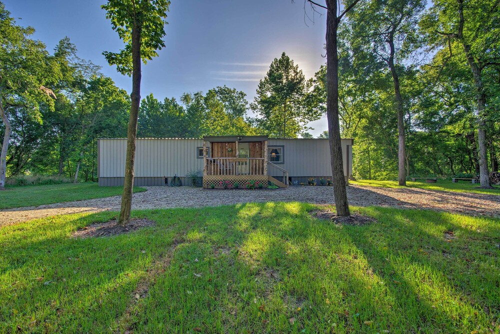 Florence Vacations - Unique Creekside Escape - Enjoy On-site Goats! - Property Image 2