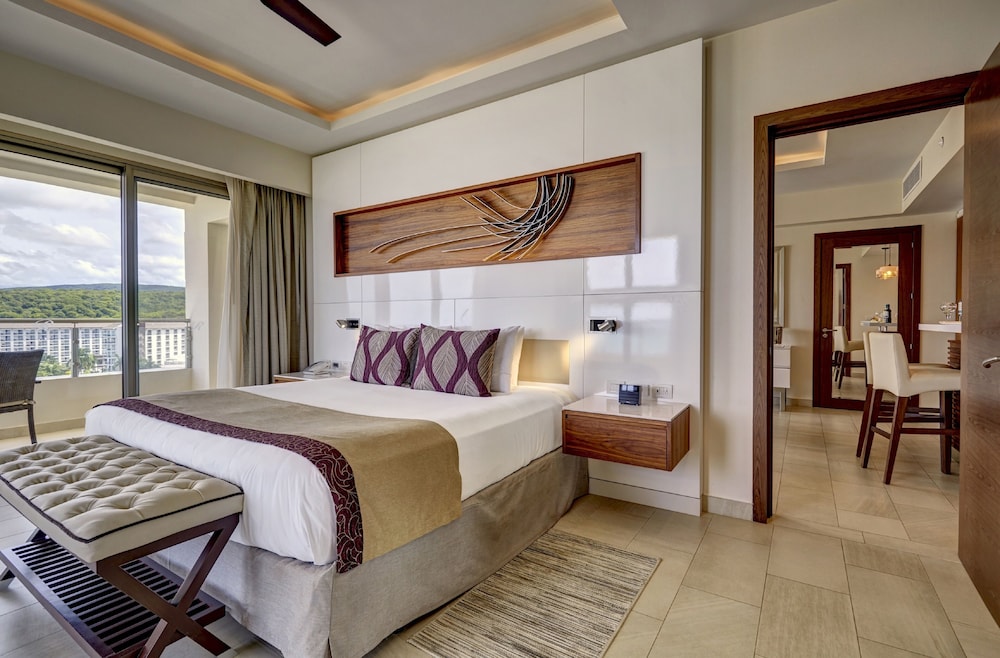 Jamaica Vacations - Royalton Blue Waters Montego Bay, An Autograph Collection All Inclusive Resort - Property Image 21