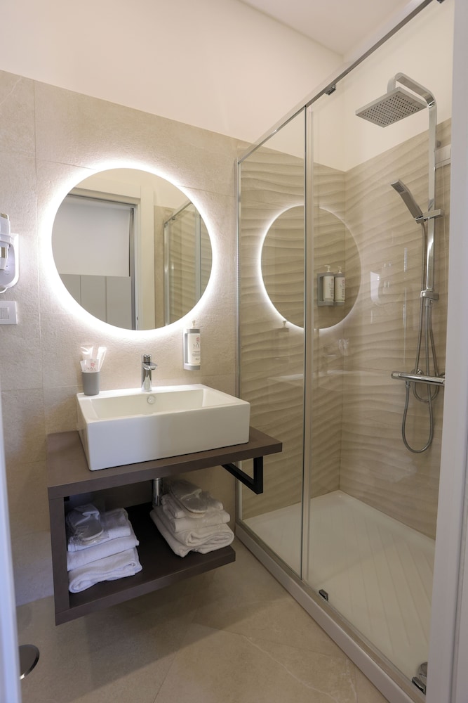 Elysium Relais