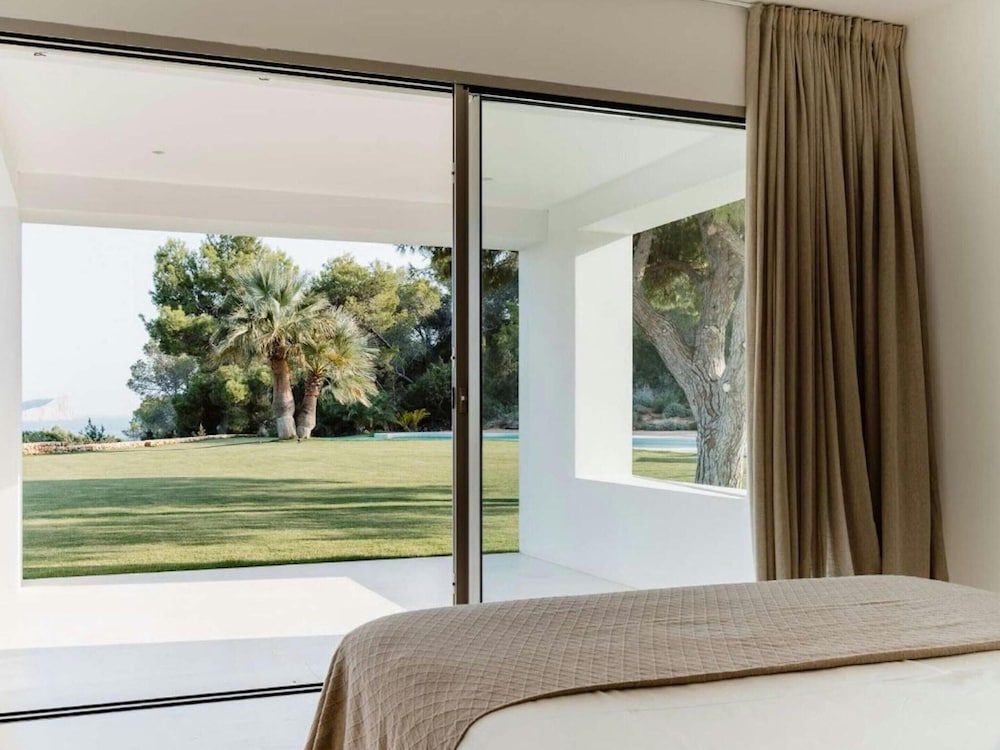Holiday Home With Stylish Interiors