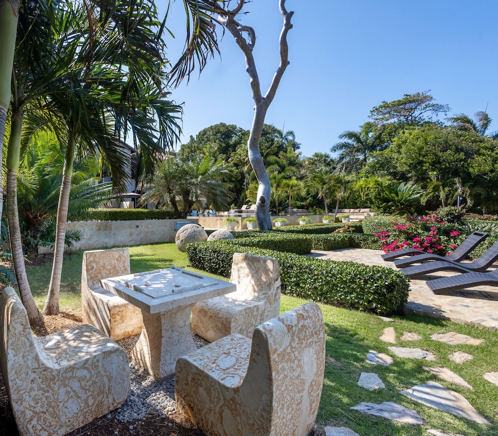Villa Tres Amarras The Pinnacle of Exclusivity