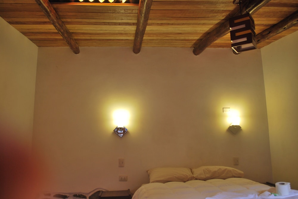 Kiswar Lodge