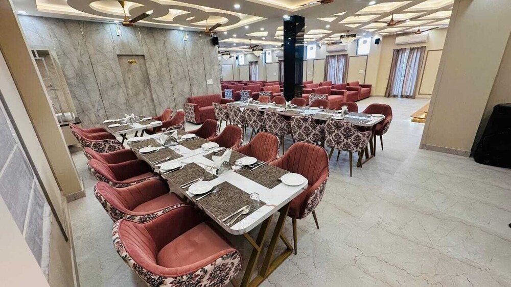 Aanchal Palace Hotel