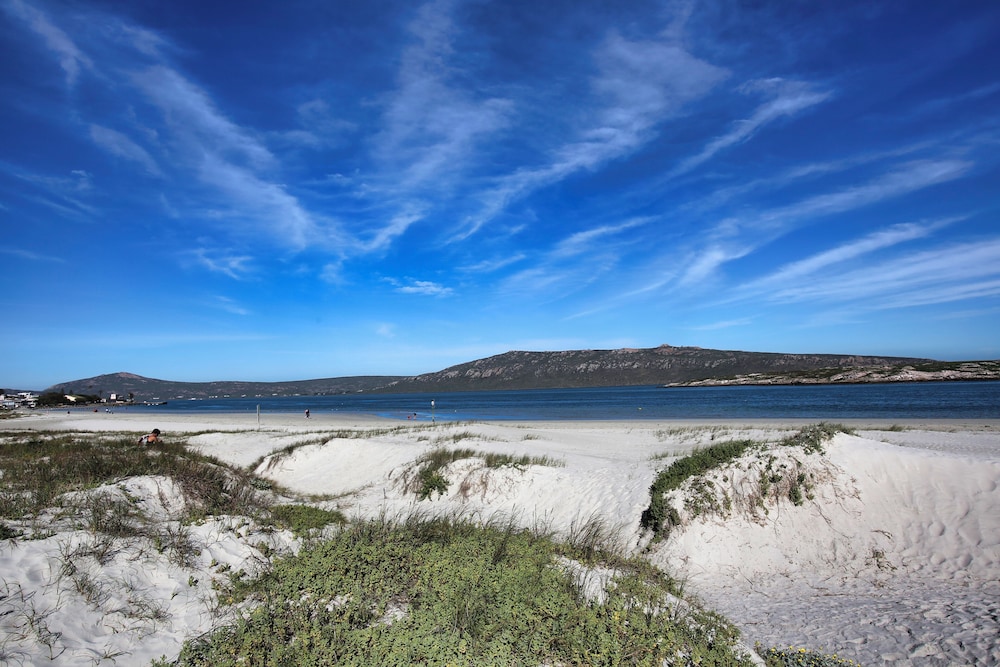 Barefootin, Langebaan 6-sleeper