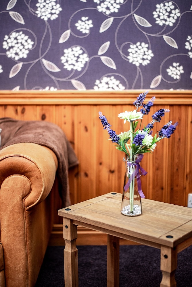 Trivelles Waterhall Country Hotel - Gatwick