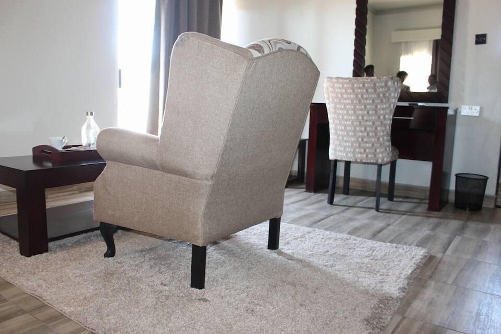 Makgovango Luxury Inn