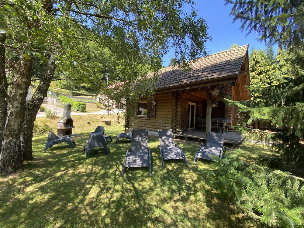 L'ours Blanc Chalet en Rondins