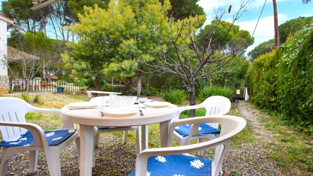 Sirena in Llafranc With 1 Bedrooms and 1 Bathrooms
