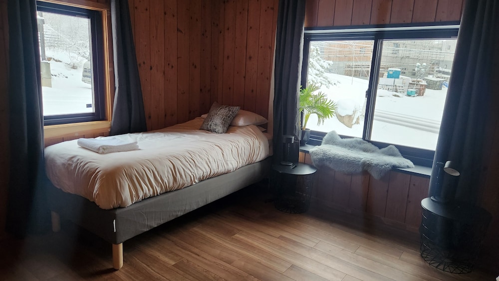Hooting Owl Lodge
