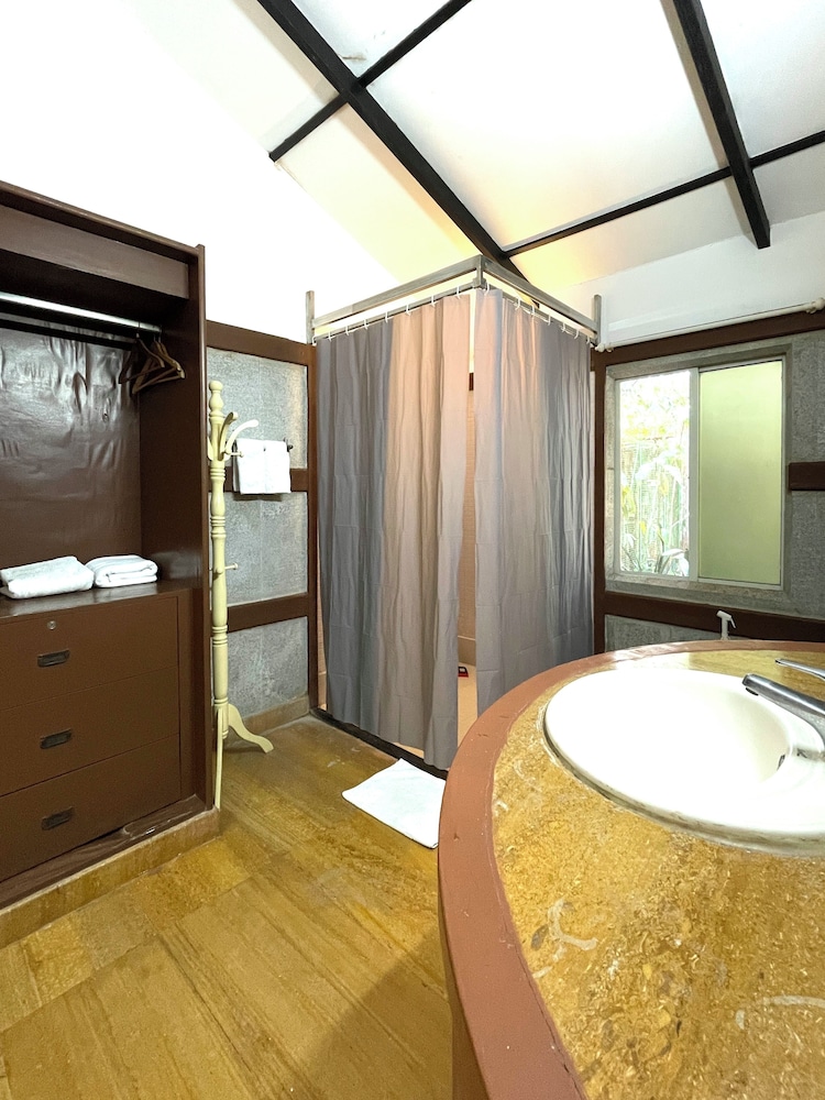 The Hideaway Hosur
