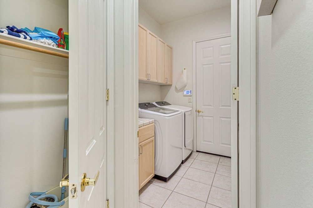 Family Friendly: Spacious Oasis in Palm Desert!