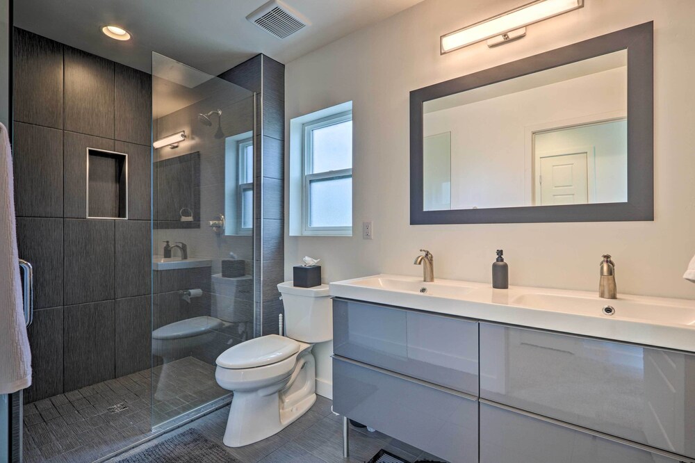 Payson Vacations - Upscale Pine Cabin w/ Fire Pit, Deck  Mtn Views! - Property Image 2