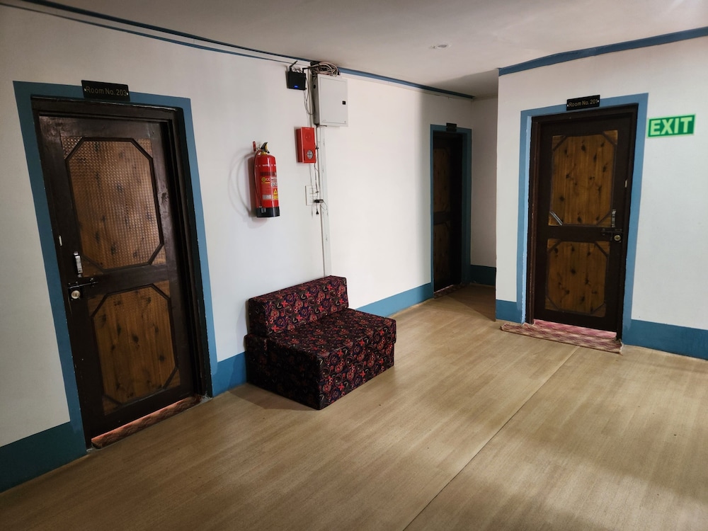 New Relax Inn