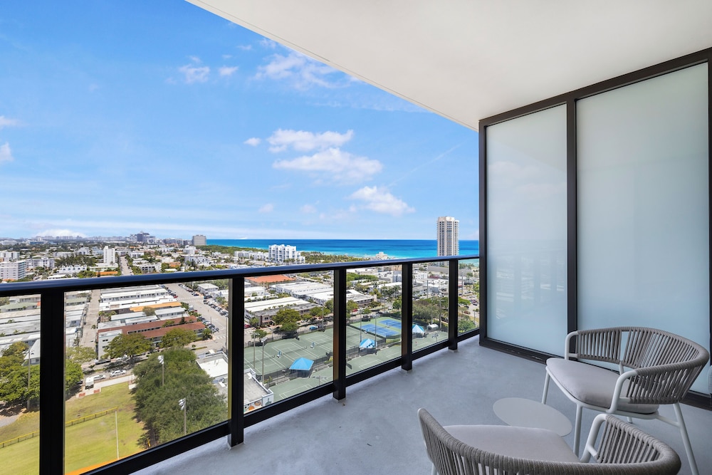 Luxury Condos Near Miami Beach