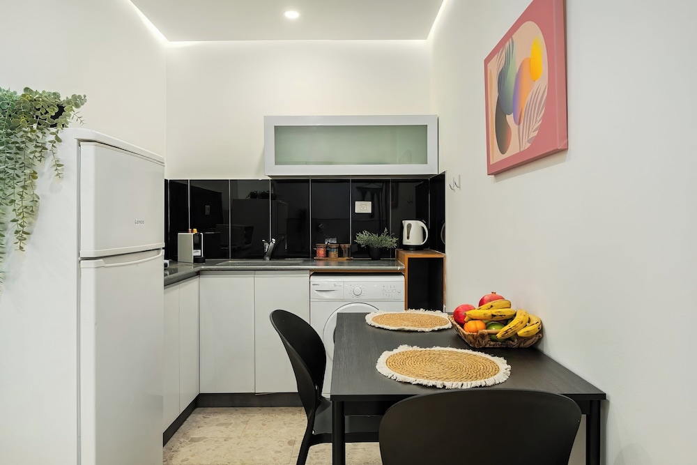 Royal Park Apt Resort by Sea N Rent