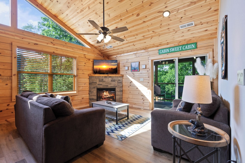 Eagle Mountain Cabin