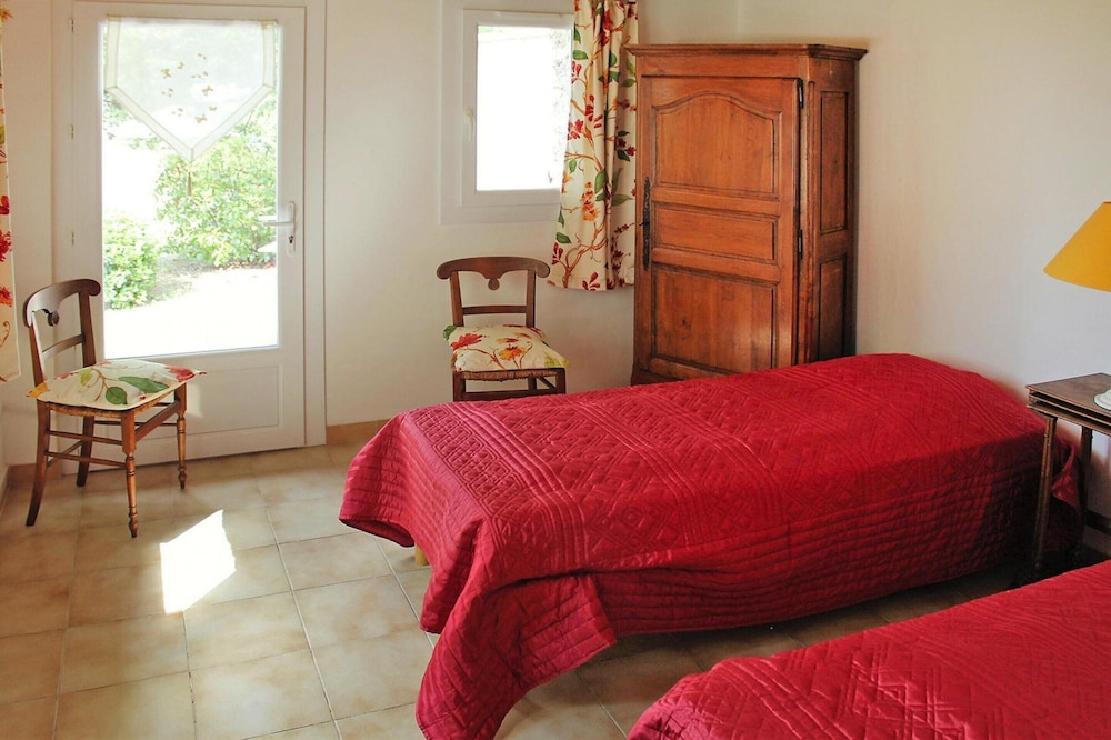 Holiday Home in Revest With Garden view 3
