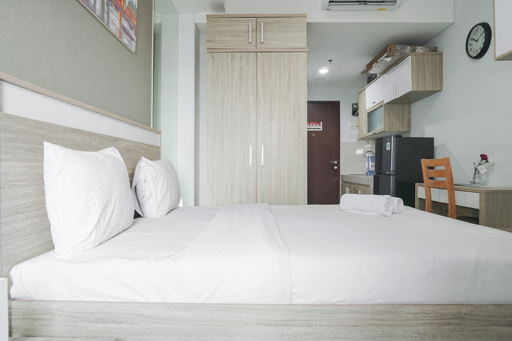 Nice and Cozy Studio Apartment at Springwood Residence