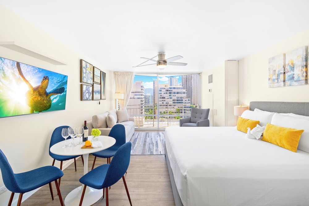 Ilikai Marina Studios by Midway Vacations