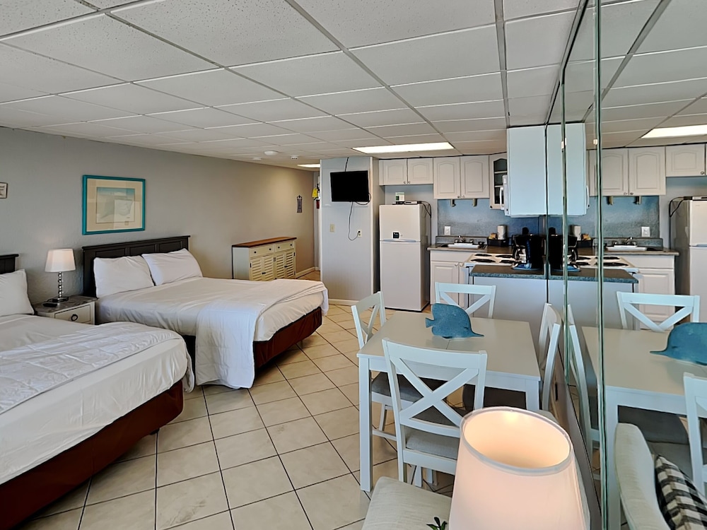 Continental Condominiums II by Resort Collection