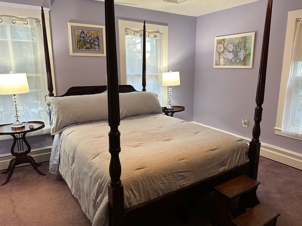 Inn on Fox Meadow