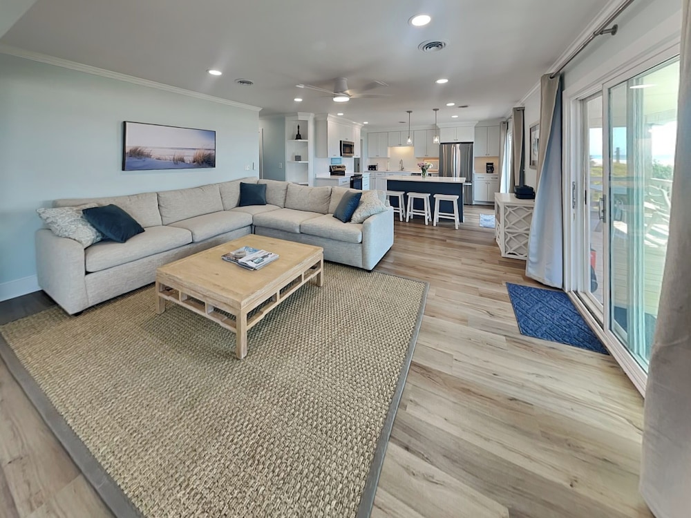 Kirk's Mema's Beach by Topsail Realty