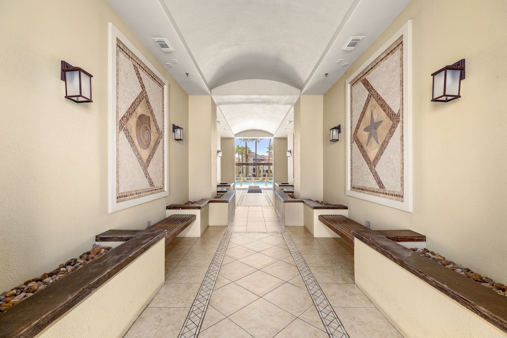 Las Villas Condo Unit 301 - 5 Night Minimum Stays 3 Bedroom Condo