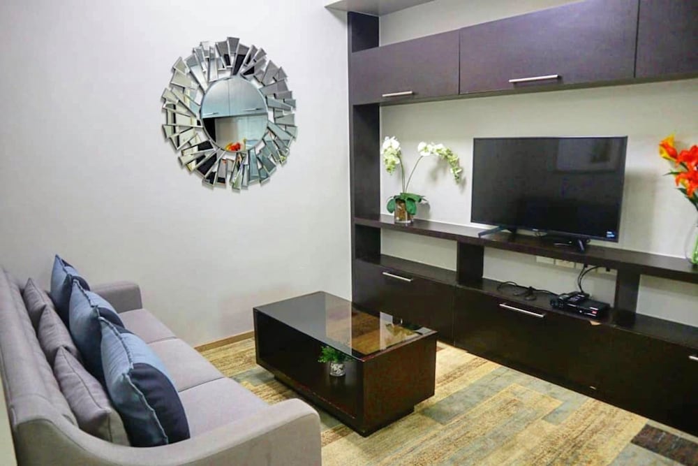 Avant Apartments At The Fort