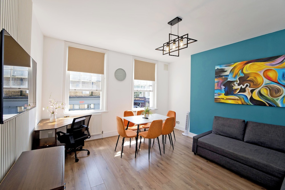 Imperial Balfe Street Apartment