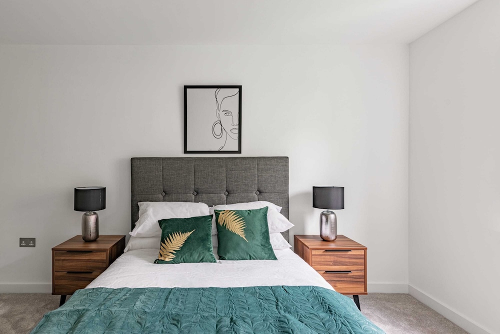 Amazing 2 bed Apartment in York Centre view 2