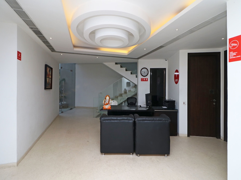 OYO 12346 Siris Inn