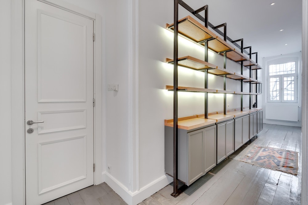 Historical Flat With Balcony Near Galata Tower