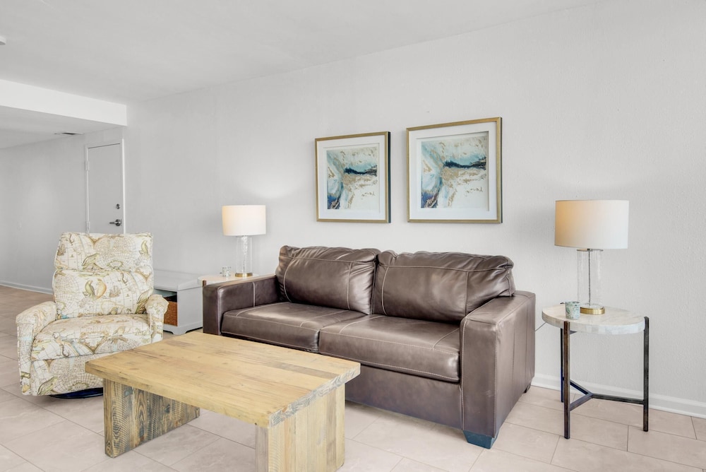 Bayside Inn 6770