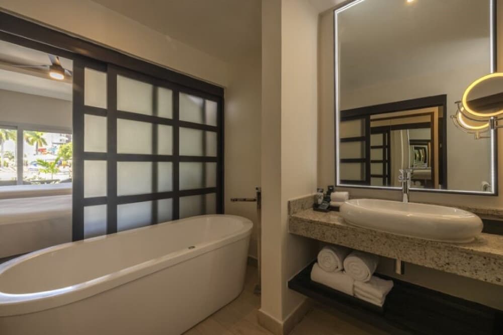 Royalton Hideaway Blue Waters - Montego Bay, An Autograph Collection® All-Inclusive Resort - Adults Only