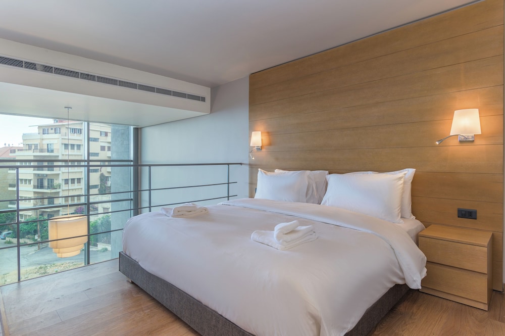 Jounieh Living - Residences by Local Host