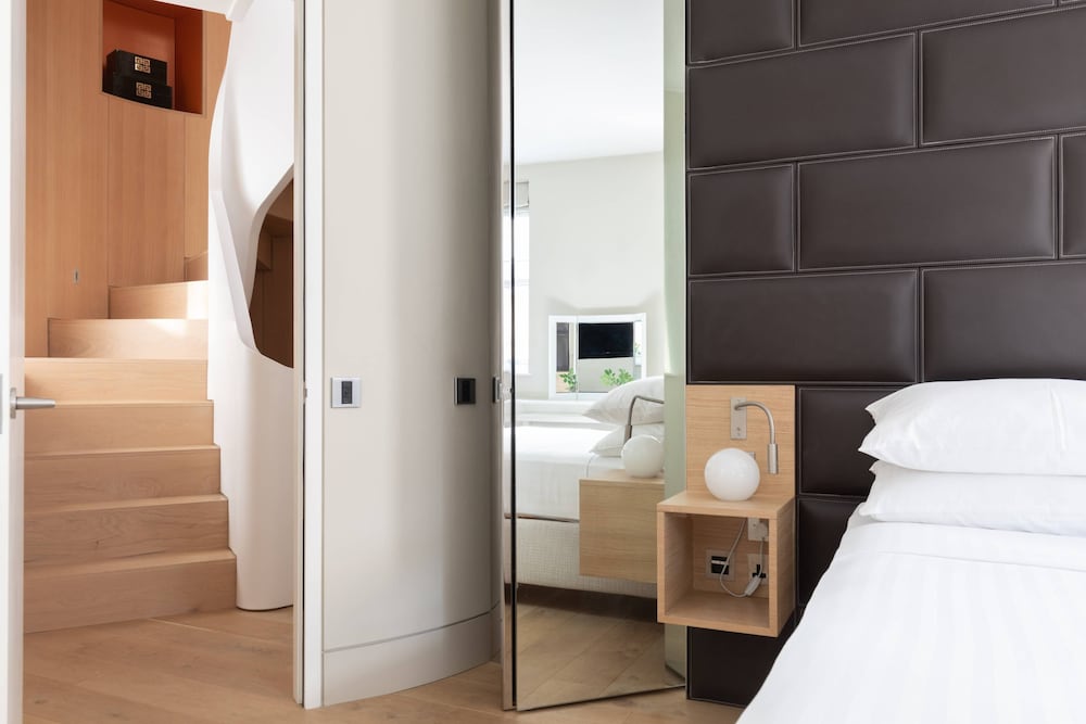 Hanway Street by Onefinestay