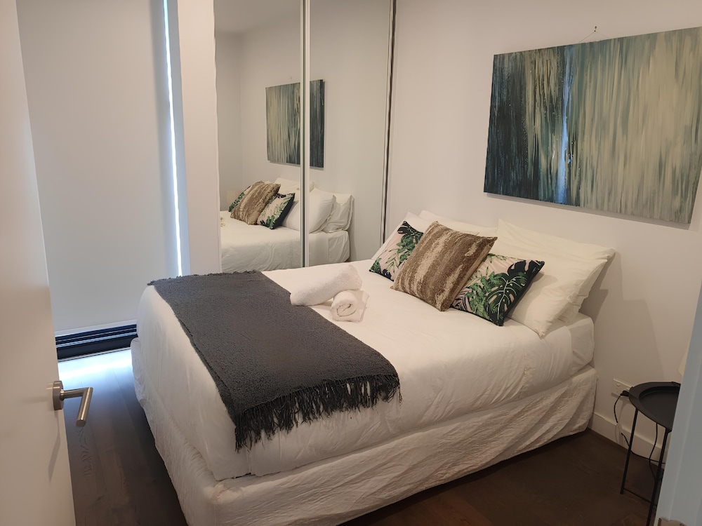 Mega Style Apartments - The Marc