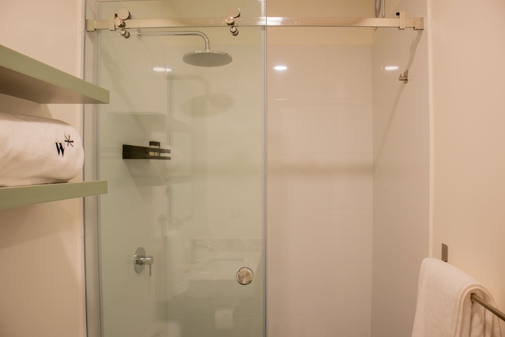 w Amazing 2BR w Balcony in San Isidro