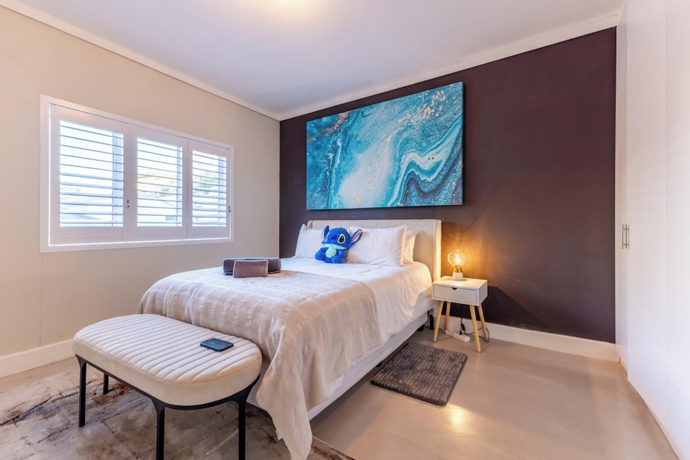Sea Point View 3bed Apartment Cornerstone Place