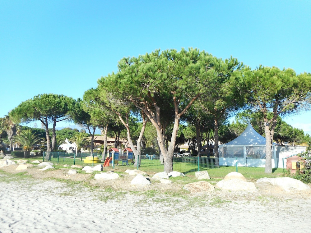 Village de Vacances Marina d'Oru