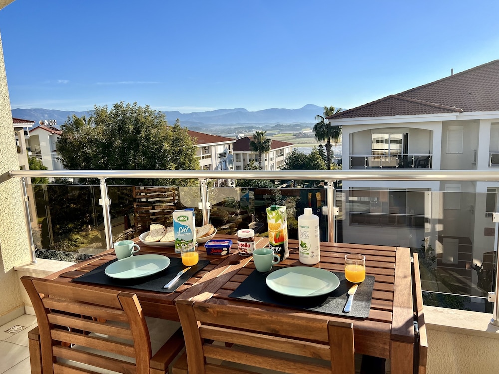 Lovely 2-bed Apartment in Side - Ilica view 4